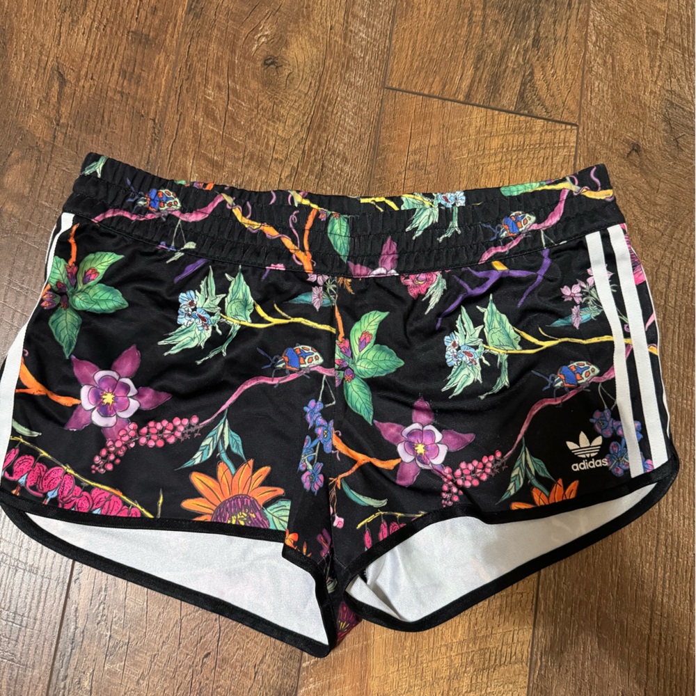 Vintage Adidas shorts